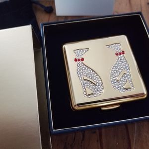 ESTEE LAUDER YEAR OF THE DOG COMPACT 01 NEW IN BOX